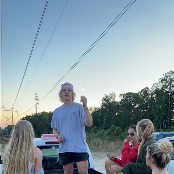 Meet your Posher, Jared - Picture 1 of 1